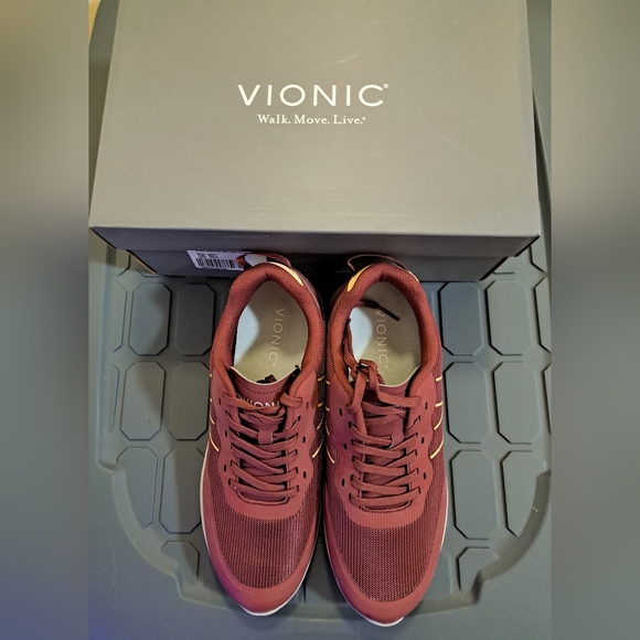 VIONIC SNEAKERS brand new AUDIE COMFORT Walking sneakers COLOR is SHIRAZ 7.5M - Picture 4 of 9